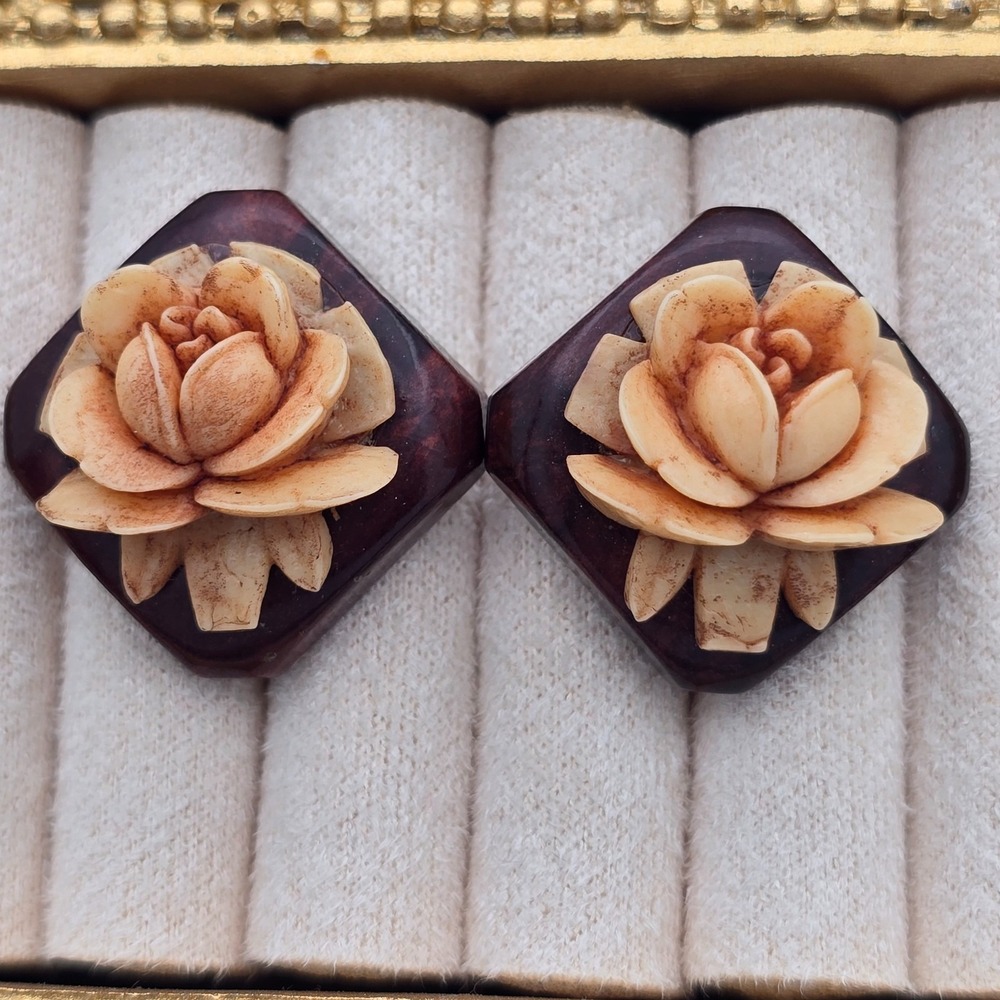 Vintage Rosewood Rose Clip-On Earrings Celluloid Red Pink Floral Square 40s